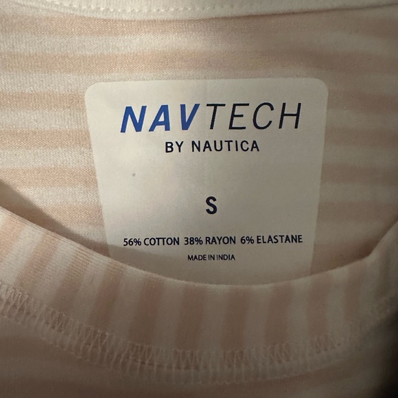NWT Nautica women’s twist front T-shirt size small tan and white fine stripes - Picture 4 of 5